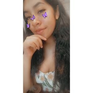 Meet your Posher, Roxana